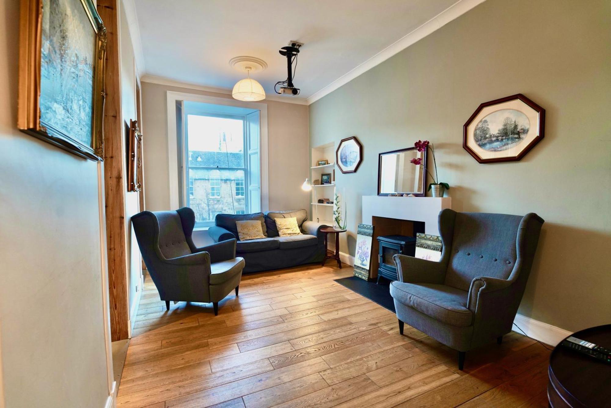 Spacious 2 Bed Apt Next To Royal Mile & Waverley Единбург Екстер'єр фото
