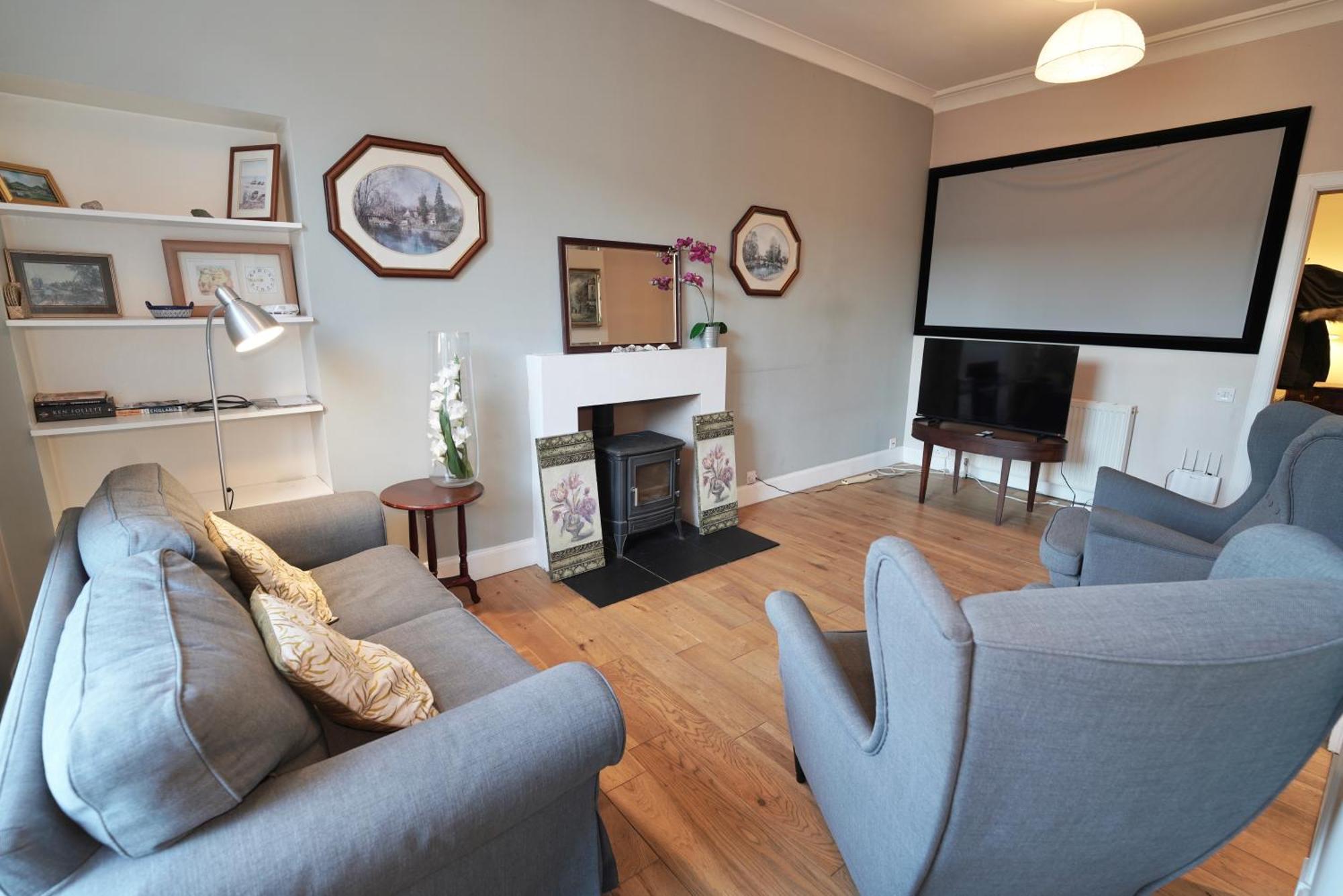 Spacious 2 Bed Apt Next To Royal Mile & Waverley Единбург Екстер'єр фото