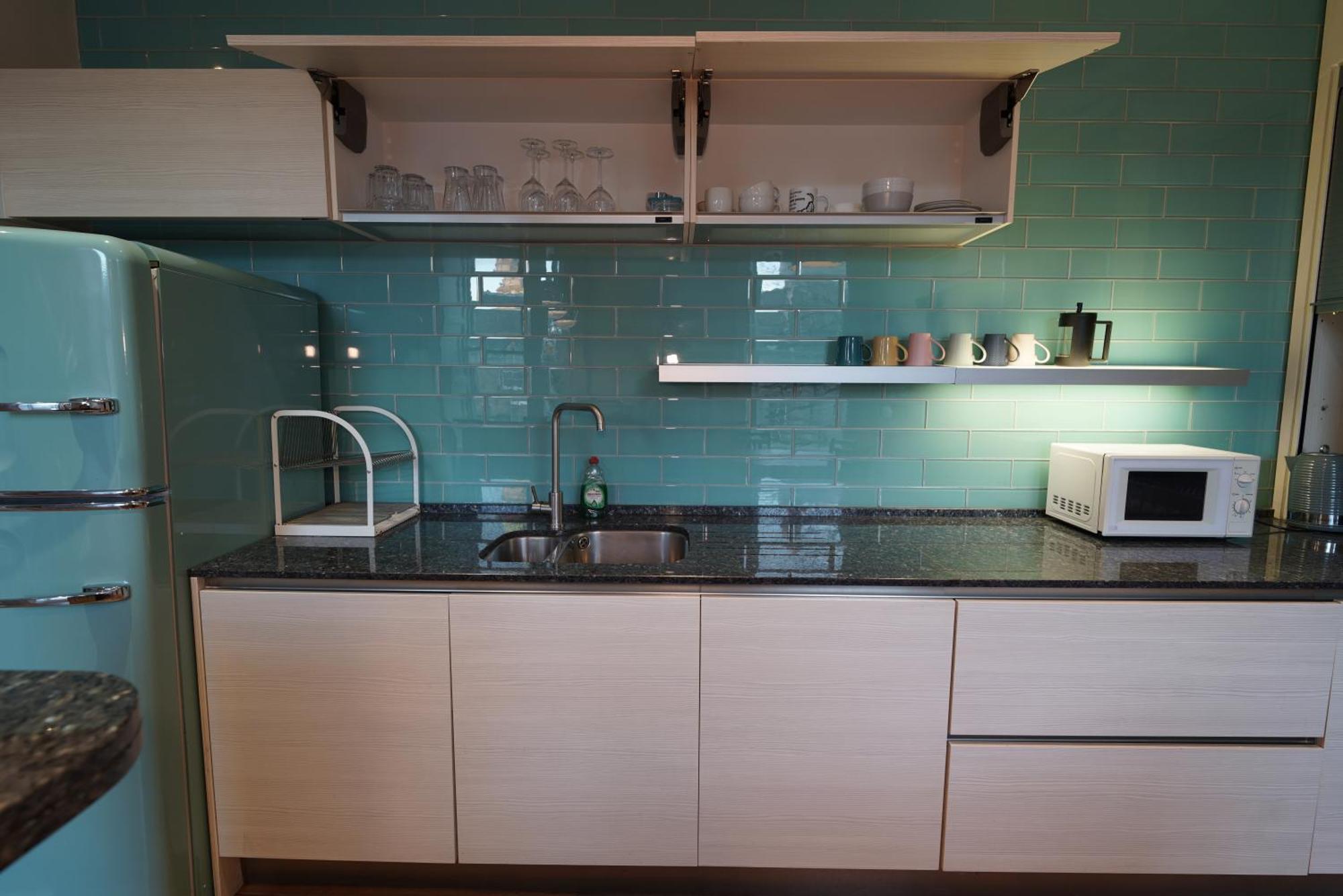 Spacious 2 Bed Apt Next To Royal Mile & Waverley Единбург Екстер'єр фото