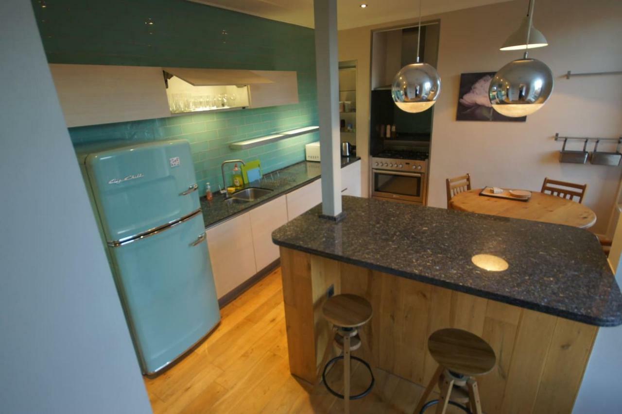 Spacious 2 Bed Apt Next To Royal Mile & Waverley Единбург Екстер'єр фото