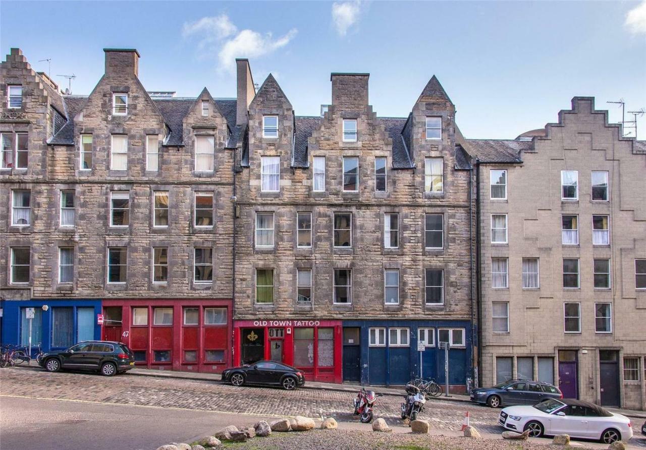 Spacious 2 Bed Apt Next To Royal Mile & Waverley Единбург Екстер'єр фото